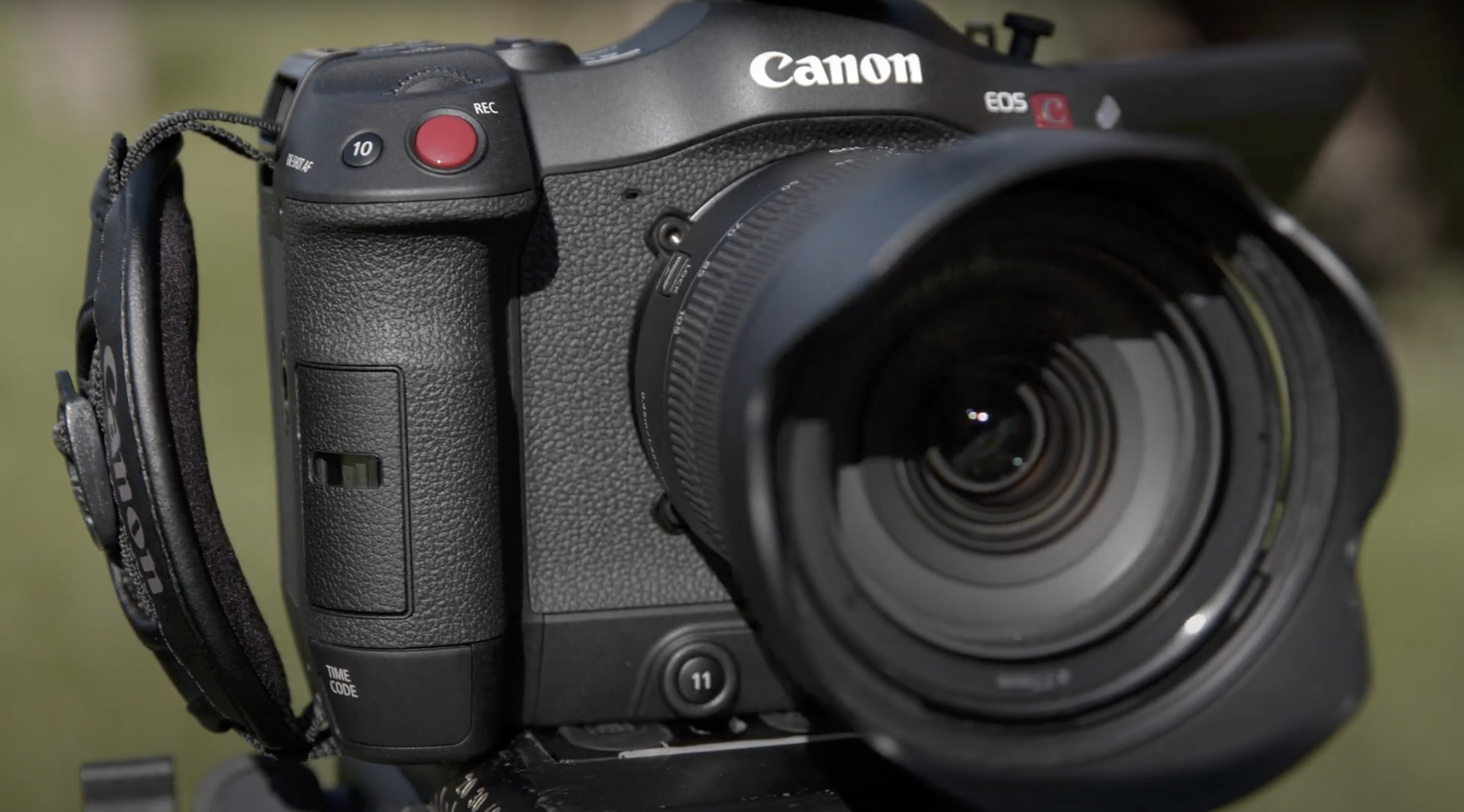 CANON EOS C70